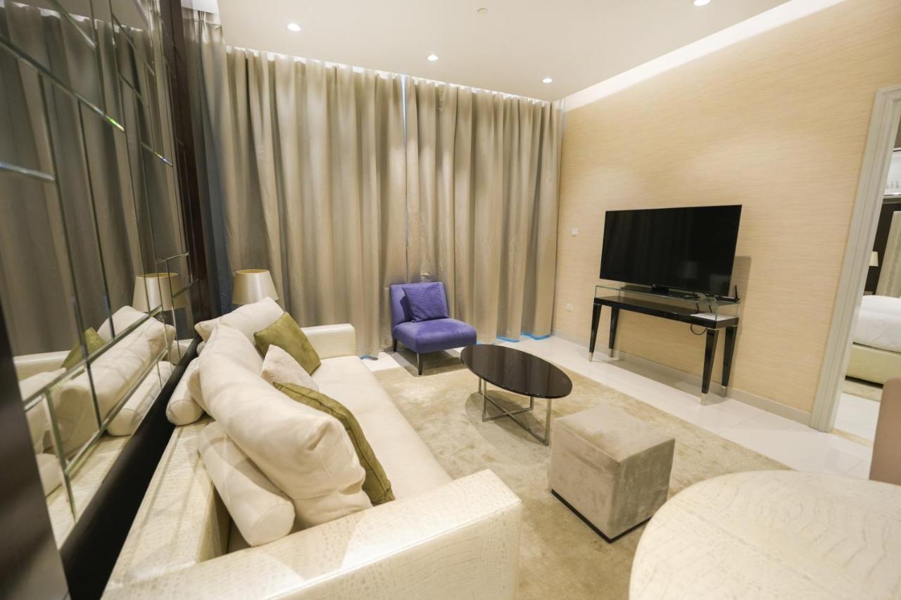 Mall - Downtown - Near Burj Khalifa - High Floor Dubai